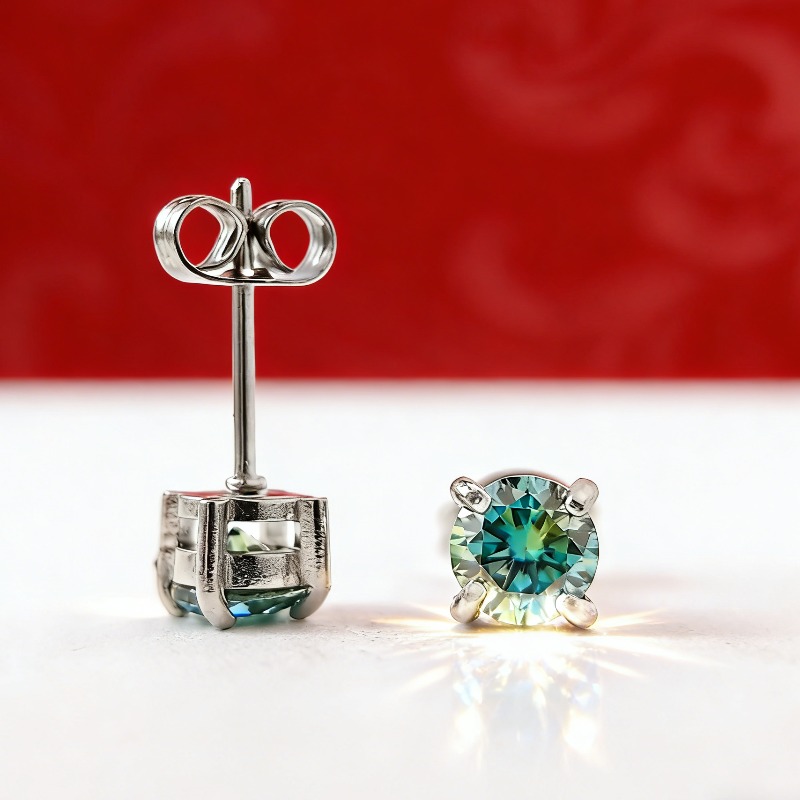 Women's 0.5 to 2 Carat Blue-green Moissanite Classic Earrings